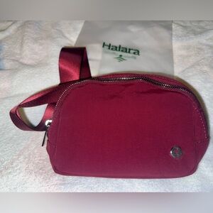 Halara Mini Belt Bag / Wristlet Pouch Burgundy One Size